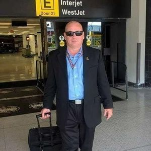 Meet your Posher, Pedro